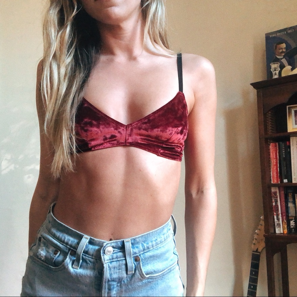 Crushed velvet bra